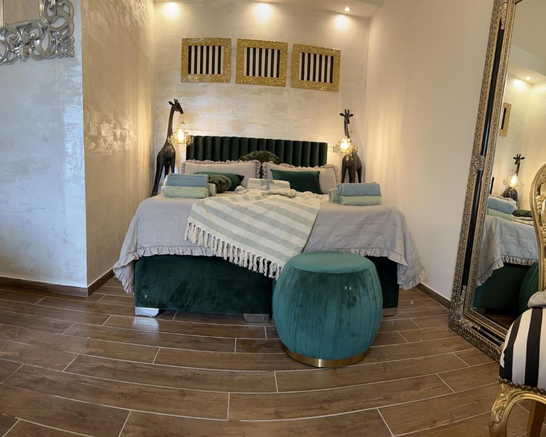 La Dolce Vita Luxury II Apartments With Best Free Private Parking In Center 普拉 外观 照片